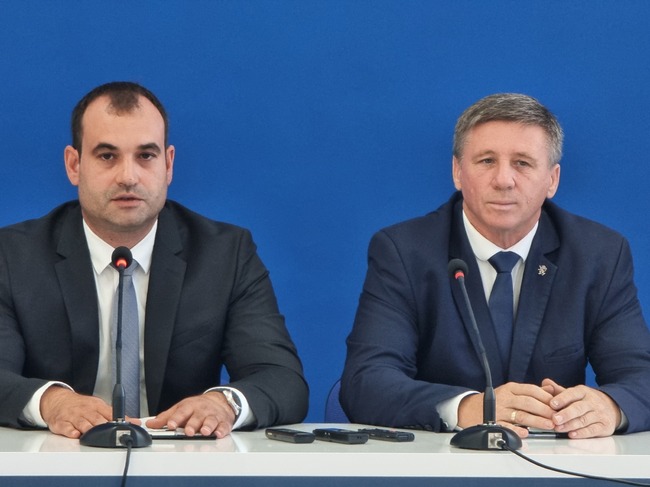 Пресконференция на ПП "Възраждане" - Ловеч, за представяне на кандидата за кмет на община Ловеч 