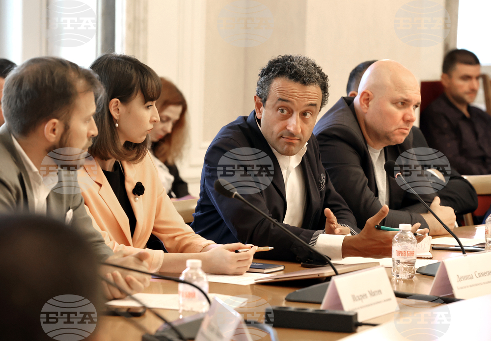 Парламент - Комисия по икономическа политика и иновации - заседание