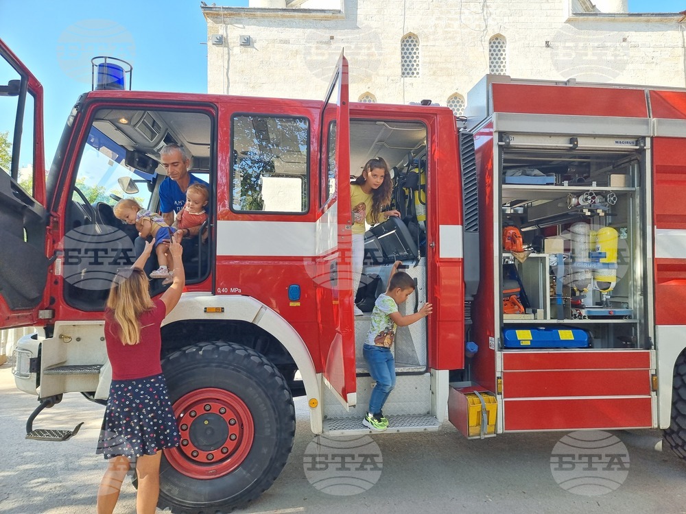 Разград - пожарна - демонстрации и награждаване