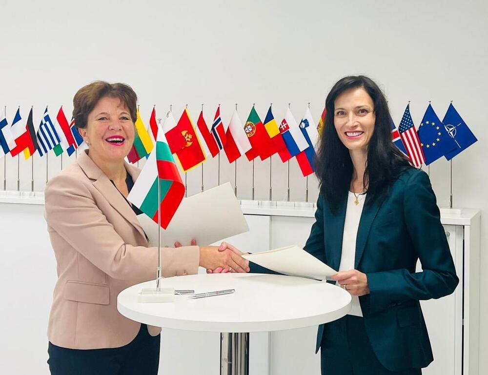 Вицепремиерът и министър на външните работи Мария Габриел присъедини България към Европейския център за върхови постижения за противодействие на хибридните заплахи