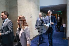 Парламент - заседание