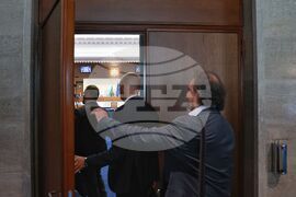 Парламент - заседание