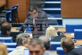 Парламент - заседание