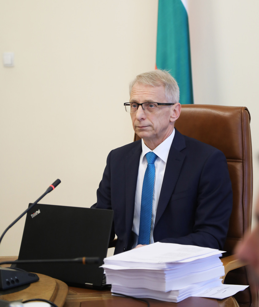 МС: Кабинетът подкрепя освобождаването на вноса от Украйна 