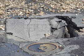 Плевен - авария - тръба с топла вода