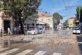 Плевен - авария - тръба с топла вода