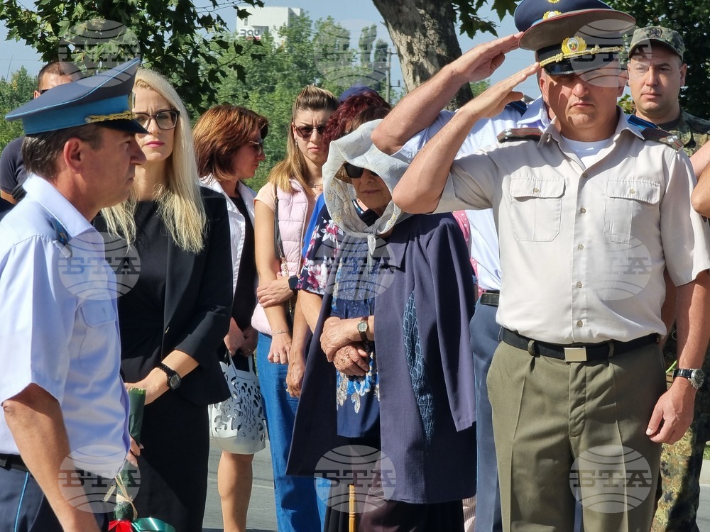 Ямбол - паметник на Иван Параскевов - откриване