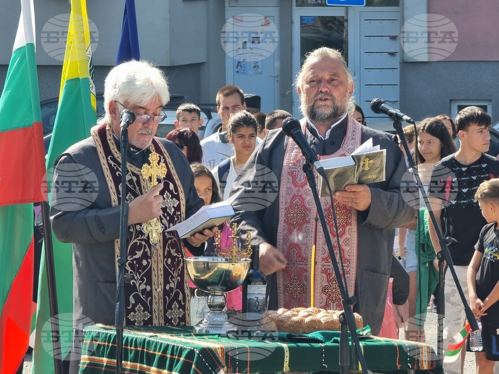 Ямбол - паметник на Иван Параскевов - откриване