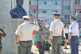 Ямбол - паметник на Иван Параскевов - откриване