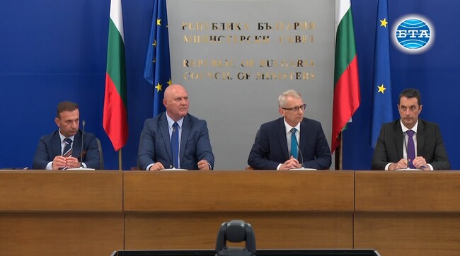 Правителството обяви мерки за безпроблемното начало на новата учебна година