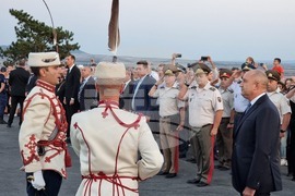 Ямбол - Румен Радев - церемония - Национален флаг