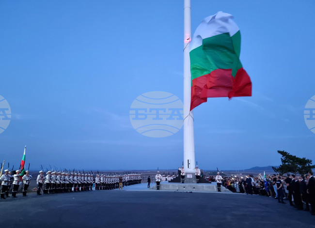 President Radev Participates in Ceremony to Raise National Flag on 55m Pole in Yambol