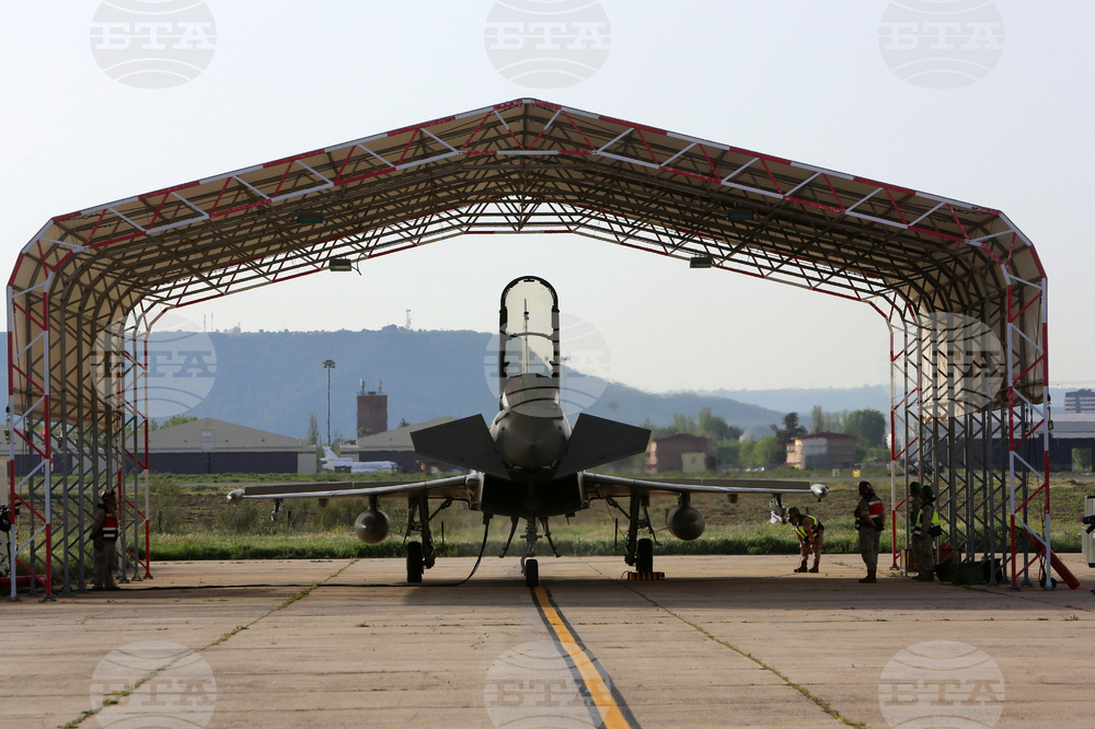 Испания - Румен Радев - Eurofighter EF-20 Typhoon II