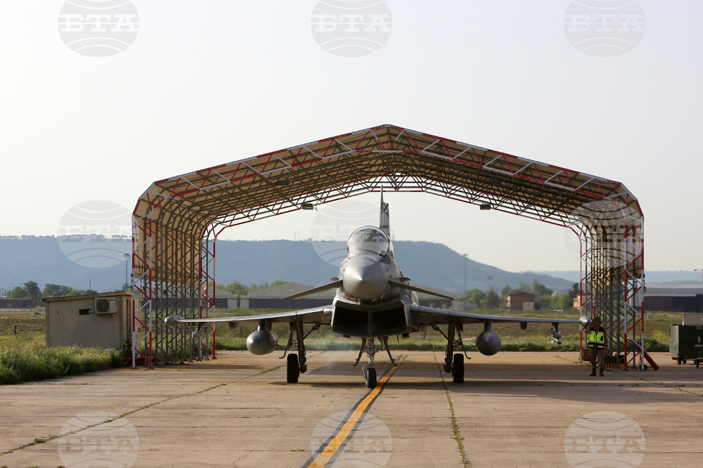 Испания - Румен Радев - Eurofighter EF-20 Typhoon II