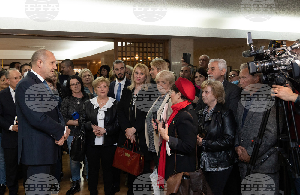President Radev Ends Visit to Spain (Wrap-up)