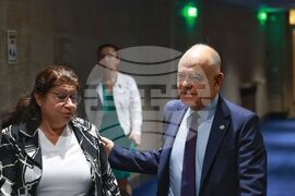 Парламент - заседание