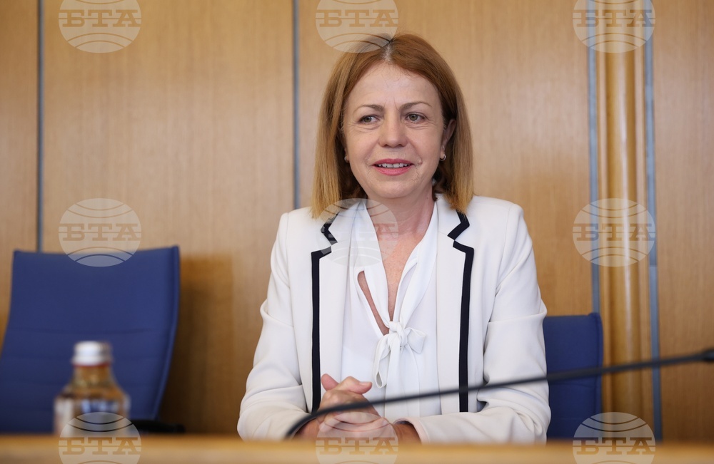 Столичен общински съвет - заседание - Йорданка Фандъкова