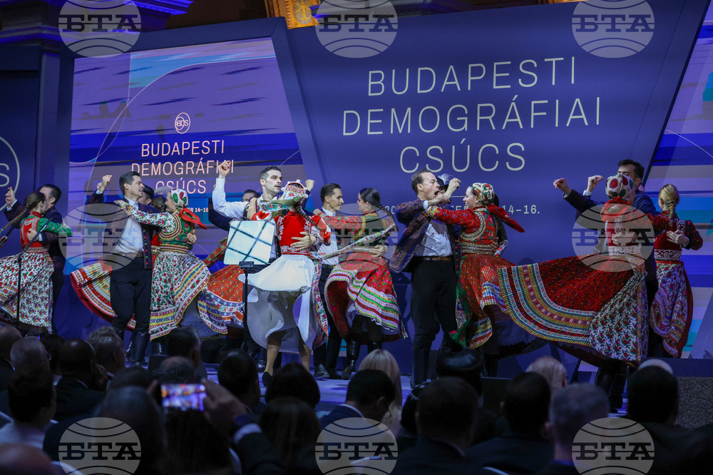 Унгария - „Семейството е ключът към сигурността“ - форум