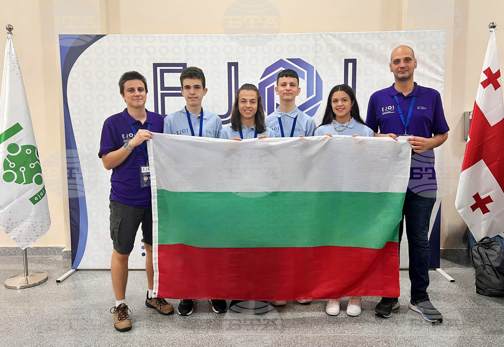Bulgarian Pupils Win Four Medals at 2023 European Junior Olympiad in Informatics