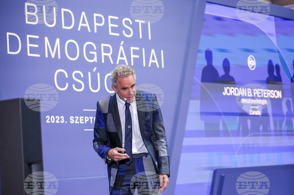 Унгария - „Семейството е ключът към сигурността“ - форум - Джордан Питърсън