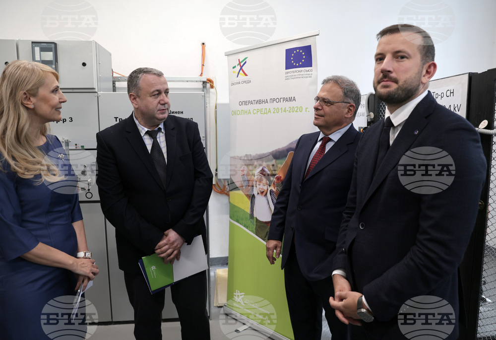 Токоизправителна станция „Юнак" - министър - посещение