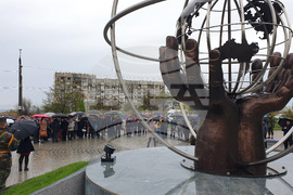 Молдова - паметник - Чернобил 