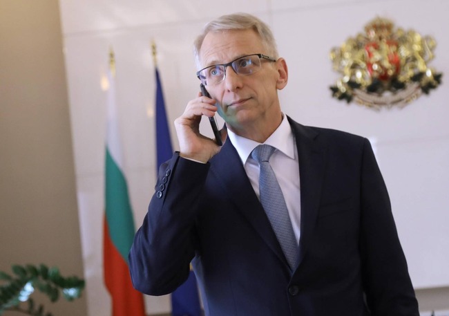 МС: Нидерландия следи напредъка в прилагането на върховенството на правото в България 