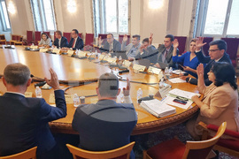 Парламент - Комисия по бюджет и финанси - заседание