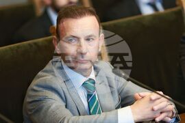 Парламент - Комисия по вътрешна сигурност и обществен ред