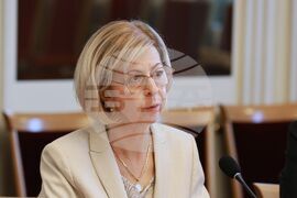 Парламент - Комисия по бюджет и финанси - Милена Райкова