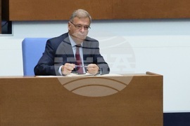 Парламент - парламентарен контрол