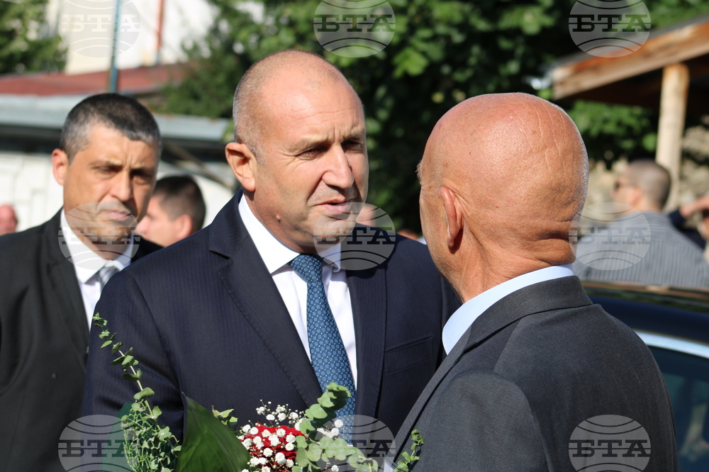 Село Кочан - Румен Радев - учебна година