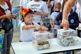 Царево - Средно училище „Никола Йонков Вапцаров" - първи учебен ден