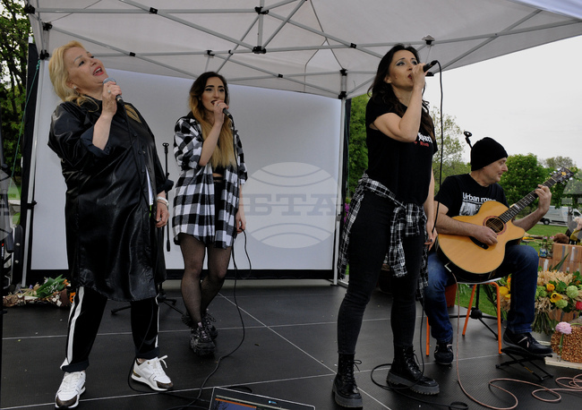 Бургас - премиера на песен