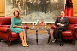 Албания - Илияна Йотова - Байрам Бегай - среща