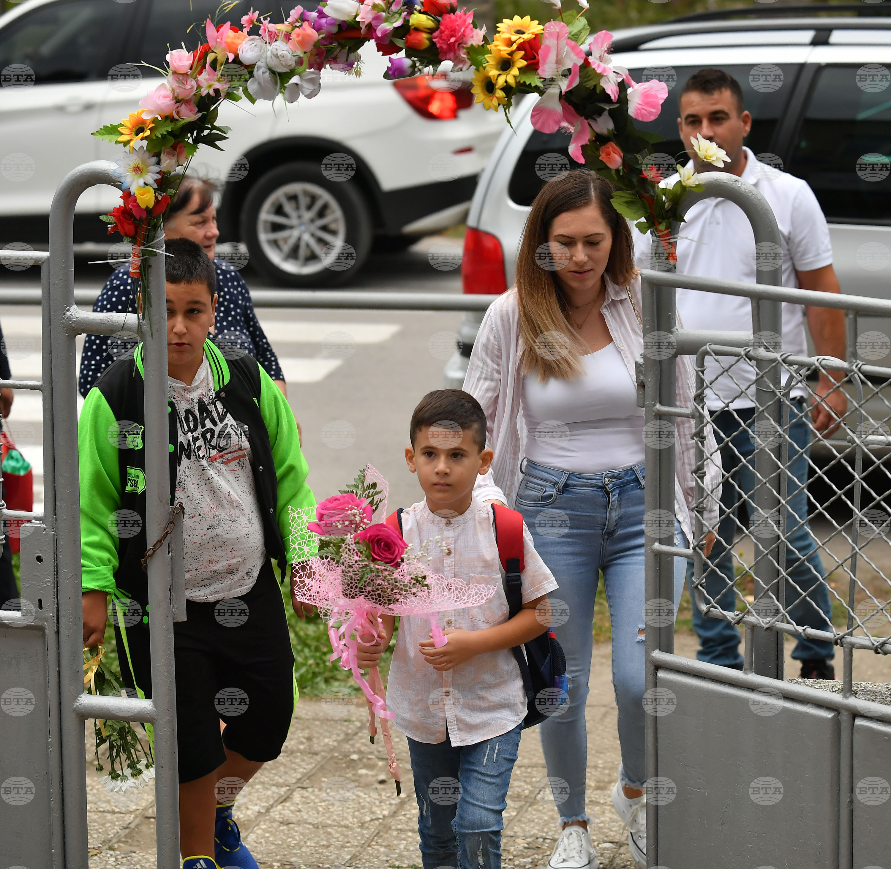 Исперих - първи учебен ден - първокласници