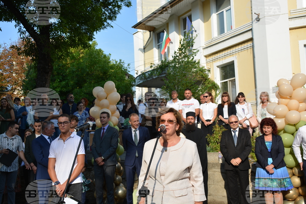 Ловеч - Езикова гимназия - ново крило