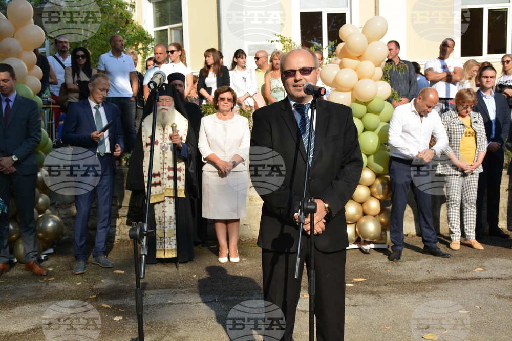 Ловеч - Езикова гимназия - ново крило