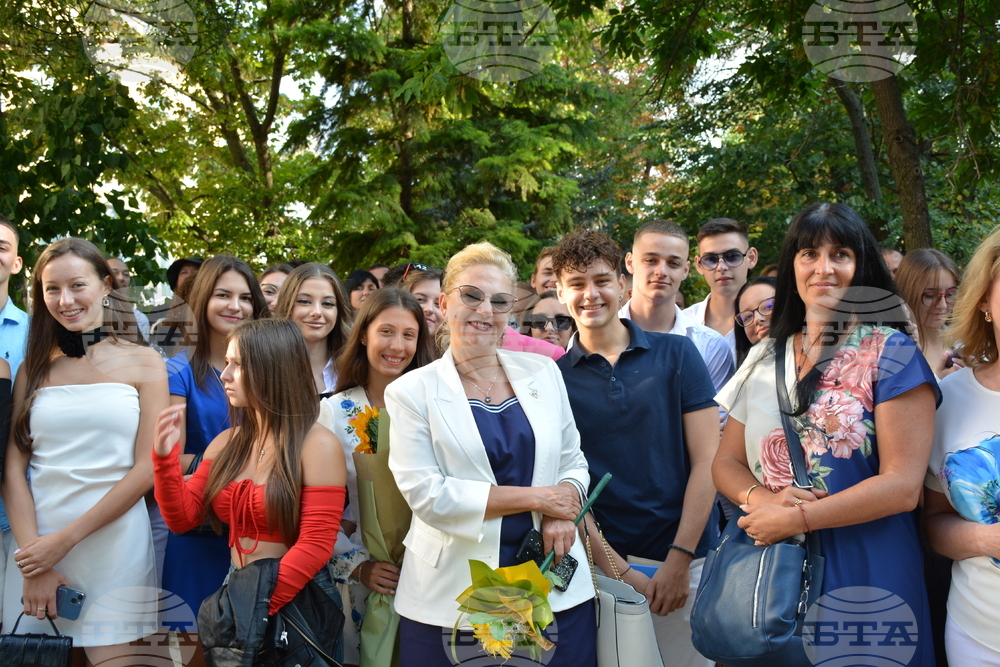 Ловеч - Езикова гимназия - ново крило