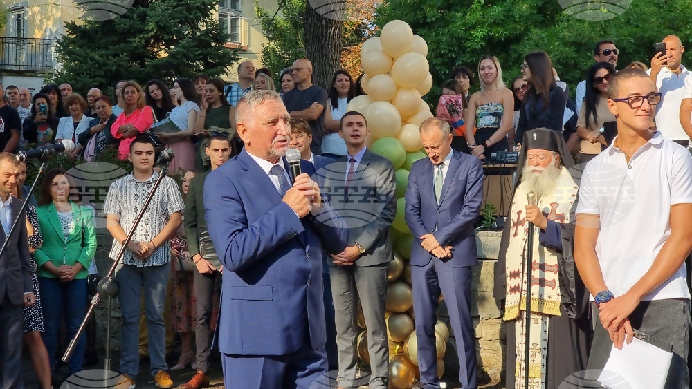 Ловеч - Езикова гимназия - ново крило