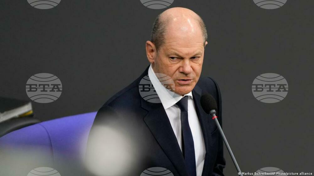 Канцлерът Олаф Шолц ще разговаря днес поотделно с президента на Сърбия и премиера на Косово