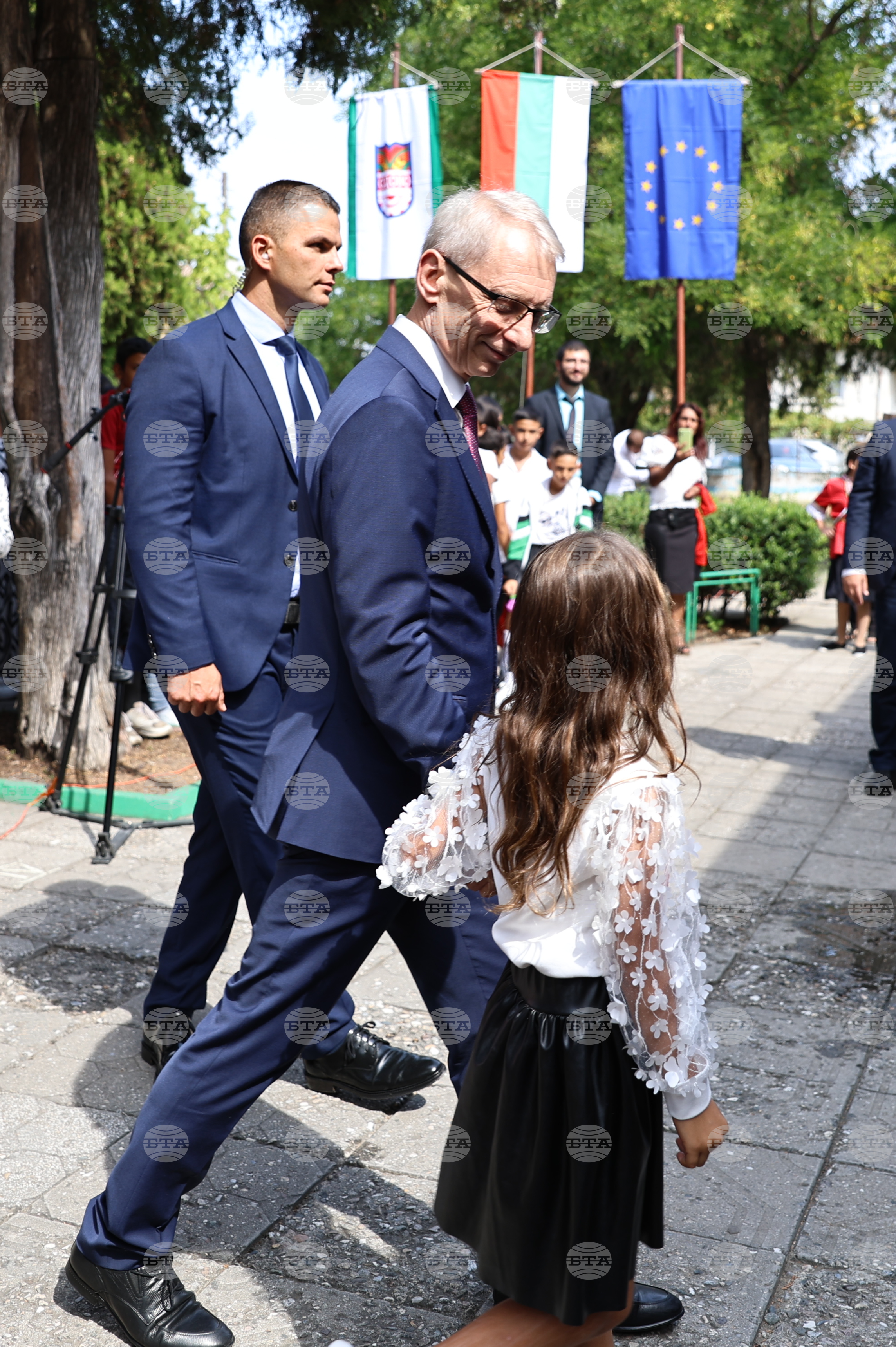 Село Караджово - Николай Денков - нова учебна година - откриване