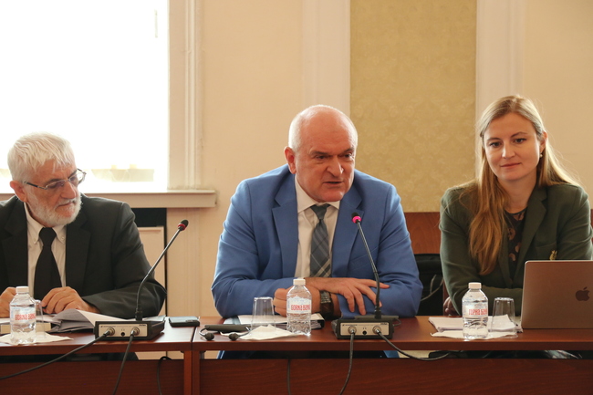 Сметна палата: Председателят на Сметната палата Димитър Главчев се срещна с представители на Венецианската комисия по предложенията за конституционна реформа, свързани с институцията