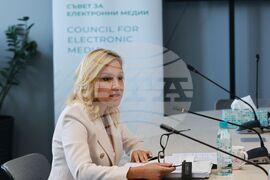 Съвет за електронни медии - заседание - Габриела Наплатанова