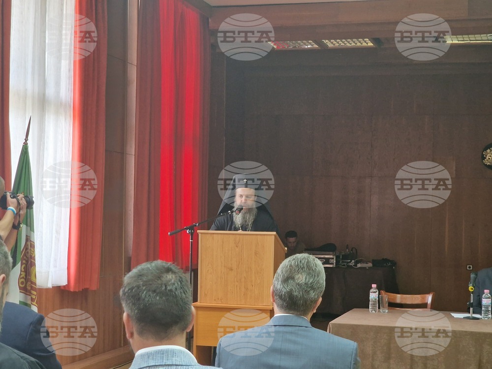 Отдавна не е чествана паметта на отец Неофит Рилски по подобаващ начин, каза Негово Високопреосвещенство Неврокопският митрополит Серафим