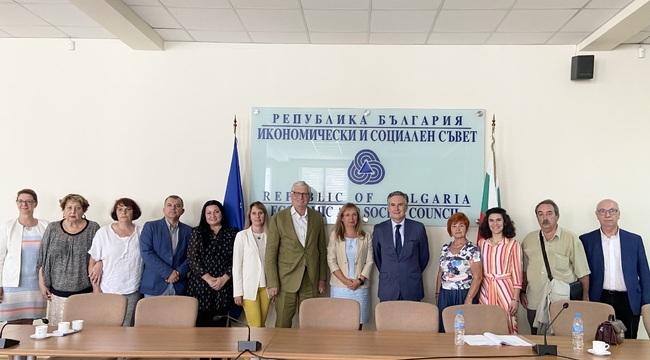 ИСС прие становище на тема „Ролята на изкуствения интелект в управлението на човешкия капитал и условия на труд на работещите през дигитални платформи в България”