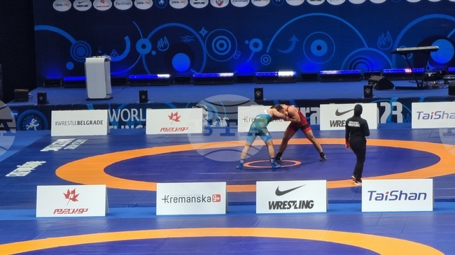 Пет поражения за българските национали във втория ден на европейското първенство по борба за мъже и жени до 23 години в Зренянин