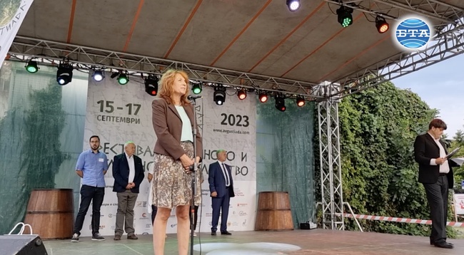 В Стара Загора откриха единадесетото издание на Фестивала на виното и културното наследство „Августиада“