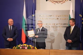 Николай Денков - ученици - награди