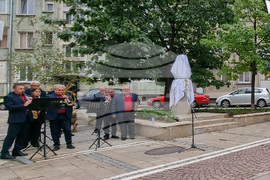 Севлиево - генерал Никола Генев - бюст-паметник - откриване